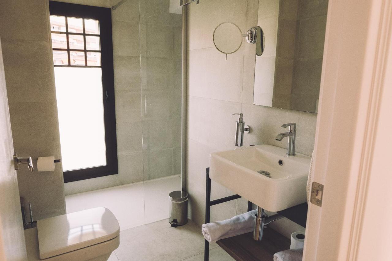 Hotelet Casa Padro Manresa Ngoại thất bức ảnh